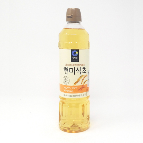 CJW Brown Rice Vinegar 900ml