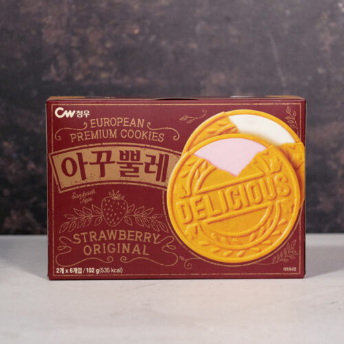 CW European Premium Cookies Accoupler Strawberry Flavour 102g